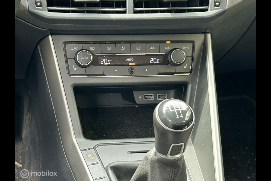 Volkswagen Polo 1.0 TSI 95 PK Comfortline Clima / carplay / camera / ad.cruise / pdc / 64.711KM!!!