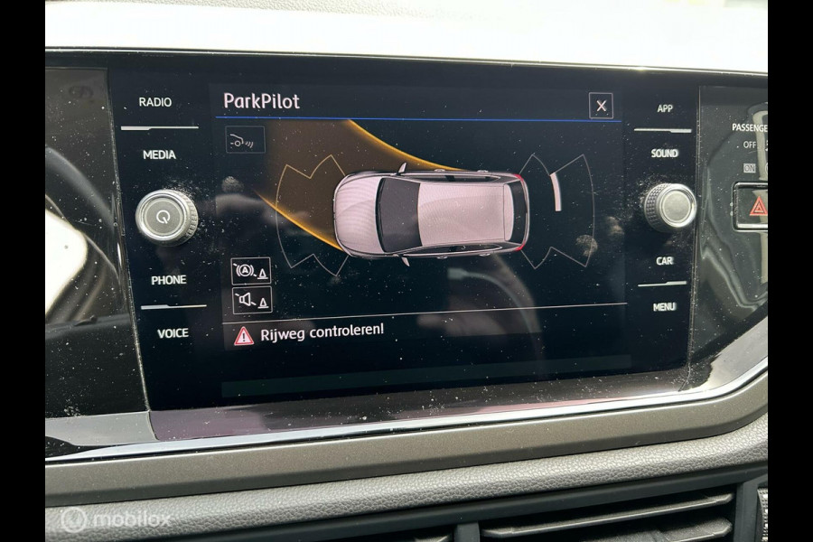 Volkswagen Polo 1.0 TSI 95 PK Comfortline Clima / carplay / camera / ad.cruise / pdc / 64.711KM!!!