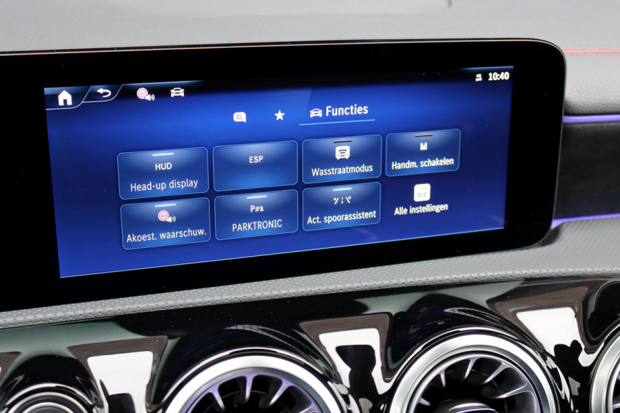 Mercedes-Benz CLA-Klasse Shooting Brake 250 e Star Edition AMG Line Aut8 | Panoramadak | Distronic | Memory | Trekhaak | Verwarmd Stuurwiel | HUD | Multibeam LED | Keyless Go | Advanced Sound System |