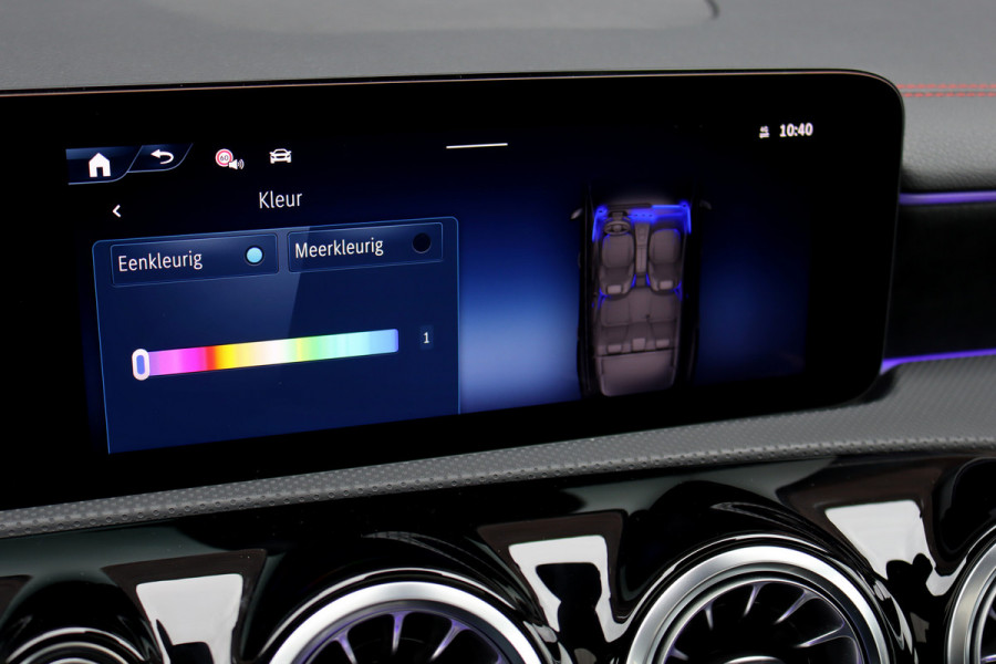 Mercedes-Benz CLA-Klasse Shooting Brake 250 e Star Edition AMG Line Aut8 | Panoramadak | Distronic | Memory | Trekhaak | Verwarmd Stuurwiel | HUD | Multibeam LED | Keyless Go | Advanced Sound System |