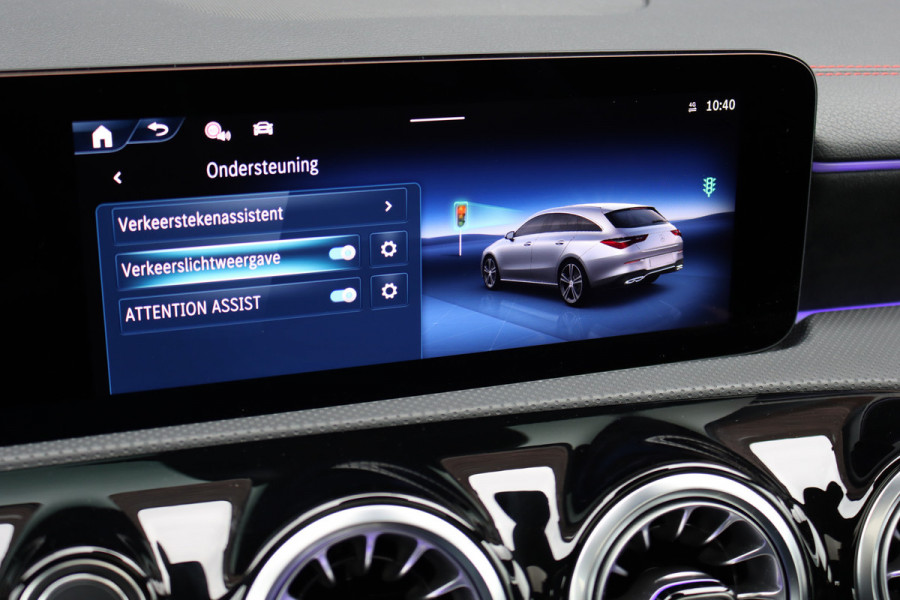 Mercedes-Benz CLA-Klasse Shooting Brake 250 e Star Edition AMG Line Aut8 | Panoramadak | Distronic | Memory | Trekhaak | Verwarmd Stuurwiel | HUD | Multibeam LED | Keyless Go | Advanced Sound System |