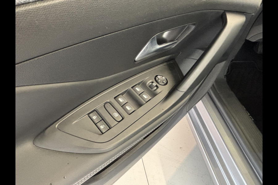 Peugeot 308 1.2 PureTech Allure Automaat | Afneembare trekhaak | Navigatie | 360 camera | Navigatie | Android auto / Apple carplay