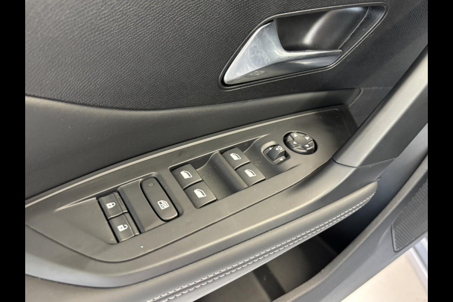 Peugeot 308 1.2 PureTech Allure Automaat | Afneembare trekhaak | Navigatie | 360 camera | Navigatie | Android auto / Apple carplay