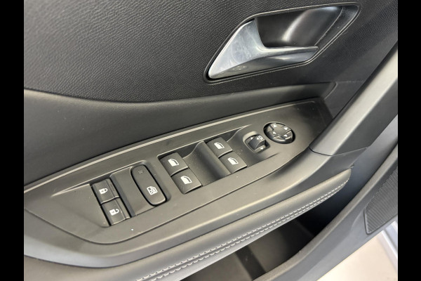 Peugeot 308 1.2 PureTech Allure Automaat | Afneembare trekhaak | Navigatie | 360 camera | Navigatie | Android auto / Apple carplay