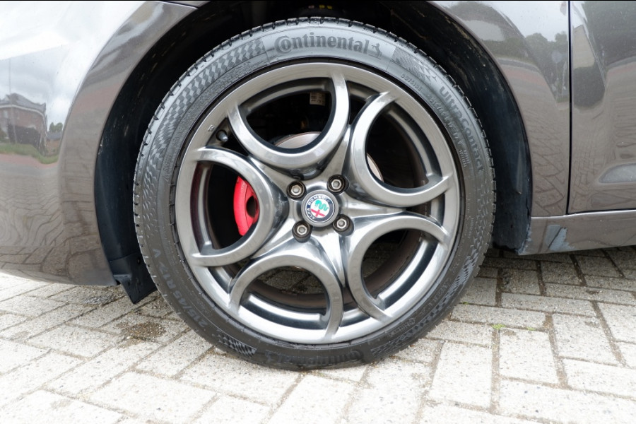 Alfa Romeo MiTo 0.9 T. Air Sport 105pk Navi 1ste Eigen! Rijklaar 12MND BOVAG