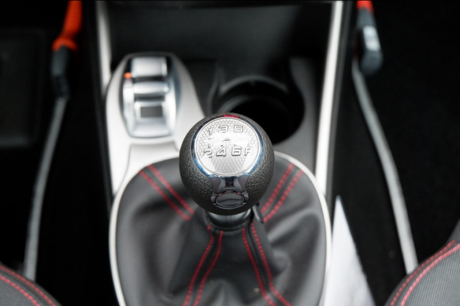 Alfa Romeo MiTo 0.9 T. Air Sport 105pk Navi 1ste Eigen! Rijklaar 12MND BOVAG
