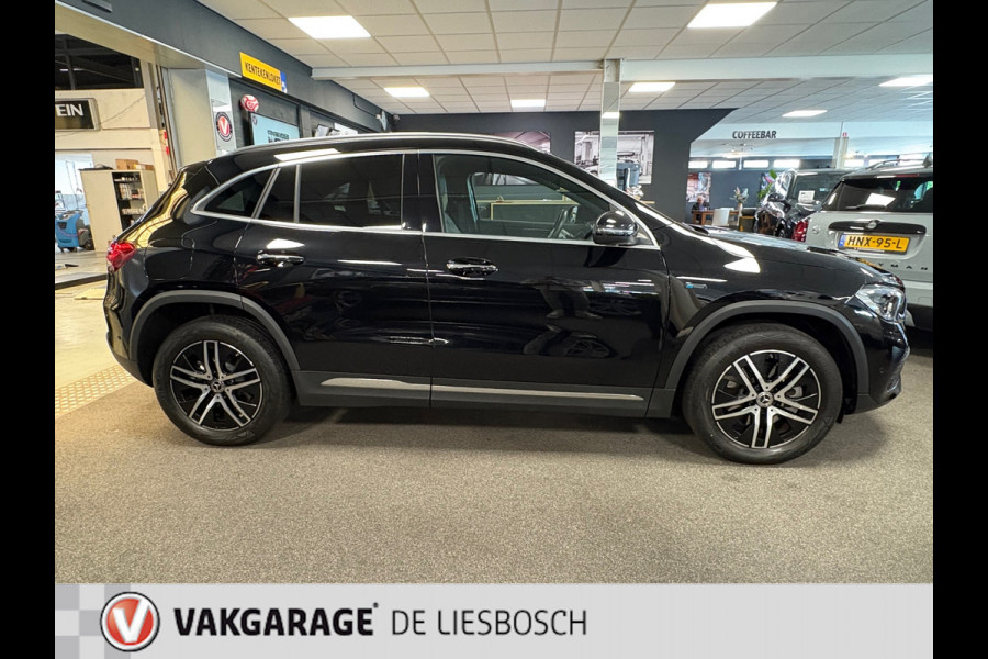 Mercedes-Benz GLA 250 e Progressive led verlichting / sfeer verlichting / camera /