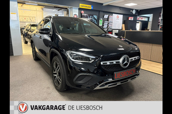 Mercedes-Benz GLA 250 e Progressive led verlichting / sfeer verlichting / camera /