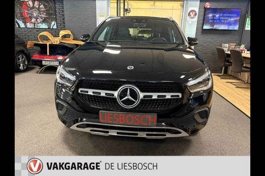 Mercedes-Benz GLA 250 e Progressive led verlichting / sfeer verlichting / camera /