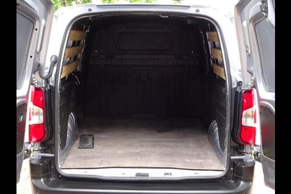 Toyota PROACE CITY 1.5 D-4D Navigator Long 130 PK NAVI CRUISE PDC