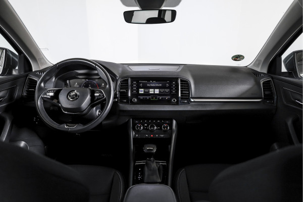 Škoda Karoq 1.5 TSI ACT 150 PK Business Edition Plus - Automaat | Dig.Cockpit | Adapt.Cruise | Stoel-+Stuurverw. | PDC | Camera | NAV + App.Connect | ECC | DAB | LM 17" |
