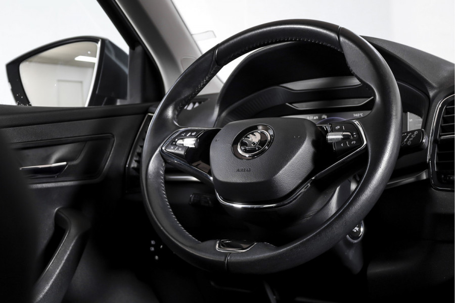 Škoda Karoq 1.5 TSI ACT 150 PK Business Edition Plus - Automaat | Dig.Cockpit | Adapt.Cruise | Stoel-+Stuurverw. | PDC | Camera | NAV + App.Connect | ECC | DAB | LM 17" |