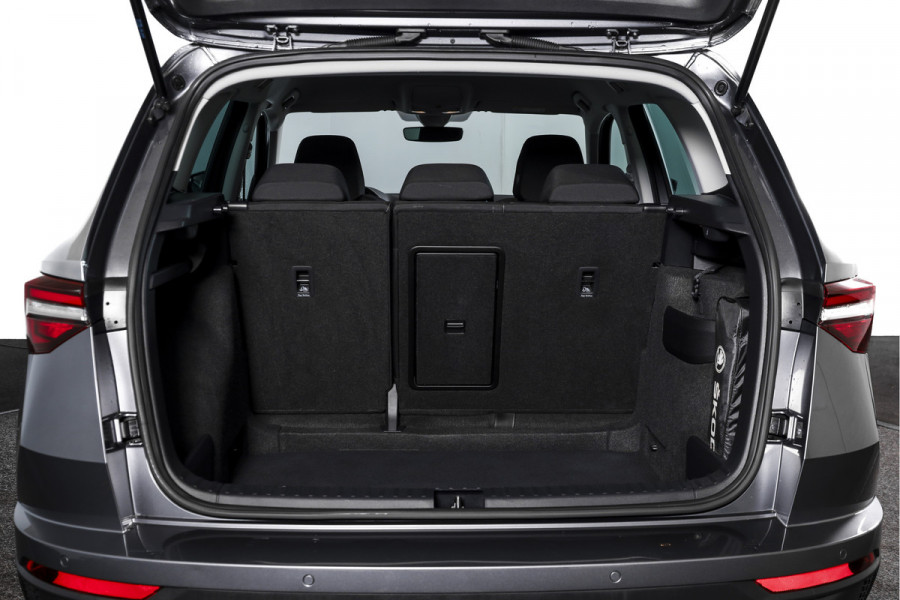 Škoda Karoq 1.5 TSI ACT 150 PK Business Edition Plus - Automaat | Dig.Cockpit | Adapt.Cruise | Stoel-+Stuurverw. | PDC | Camera | NAV + App.Connect | ECC | DAB | LM 17" |
