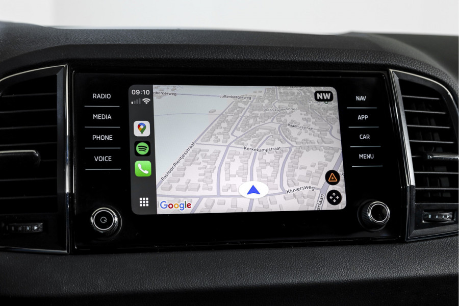 Škoda Karoq 1.5 TSI ACT 150 PK Business Edition Plus - Automaat | Dig.Cockpit | Adapt.Cruise | Stoel-+Stuurverw. | PDC | Camera | NAV + App.Connect | ECC | DAB | LM 17" |