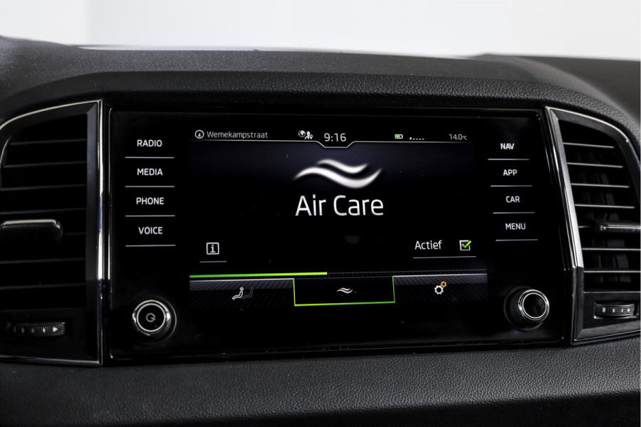 Škoda Karoq 1.5 TSI ACT 150 PK Business Edition Plus - Automaat | Dig.Cockpit | Adapt.Cruise | Stoel-+Stuurverw. | PDC | Camera | NAV + App.Connect | ECC | DAB | LM 17" |