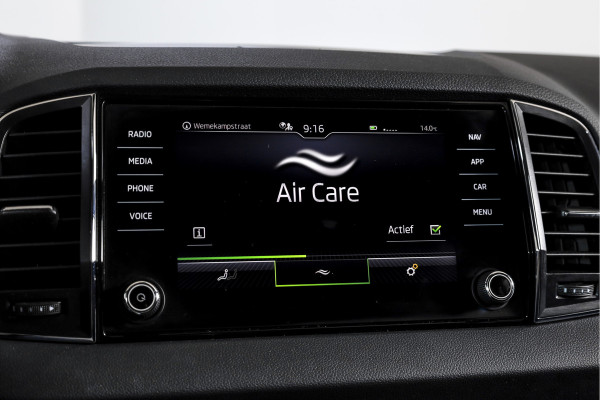 Škoda Karoq 1.5 TSI ACT 150 PK Business Edition Plus - Automaat | Dig.Cockpit | Adapt.Cruise | Stoel-+Stuurverw. | PDC | Camera | NAV + App.Connect | ECC | DAB | LM 17" |