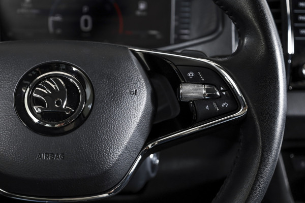 Škoda Karoq 1.5 TSI ACT 150 PK Business Edition Plus - Automaat | Dig.Cockpit | Adapt.Cruise | Stoel-+Stuurverw. | PDC | Camera | NAV + App.Connect | ECC | DAB | LM 17" |