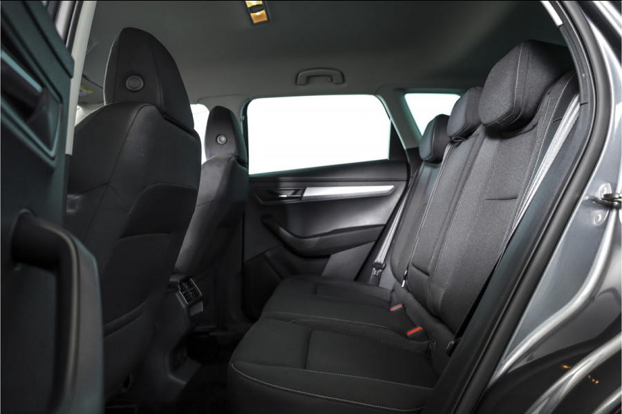 Škoda Karoq 1.5 TSI ACT 150 PK Business Edition Plus - Automaat | Dig.Cockpit | Adapt.Cruise | Stoel-+Stuurverw. | PDC | Camera | NAV + App.Connect | ECC | DAB | LM 17" |