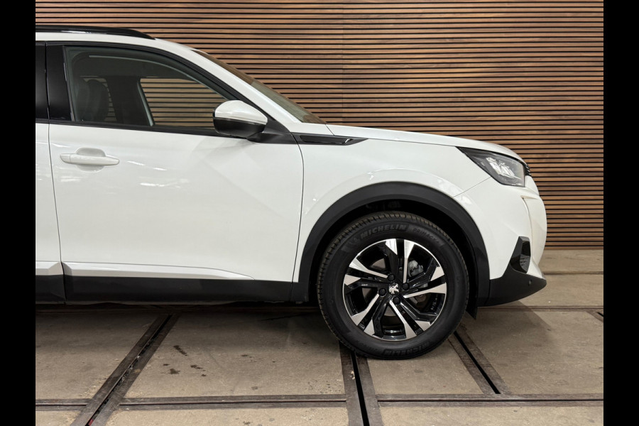 Peugeot 2008 1.2 PureTech Blue Lease Allure Automaat | Trekhaak | Carplay