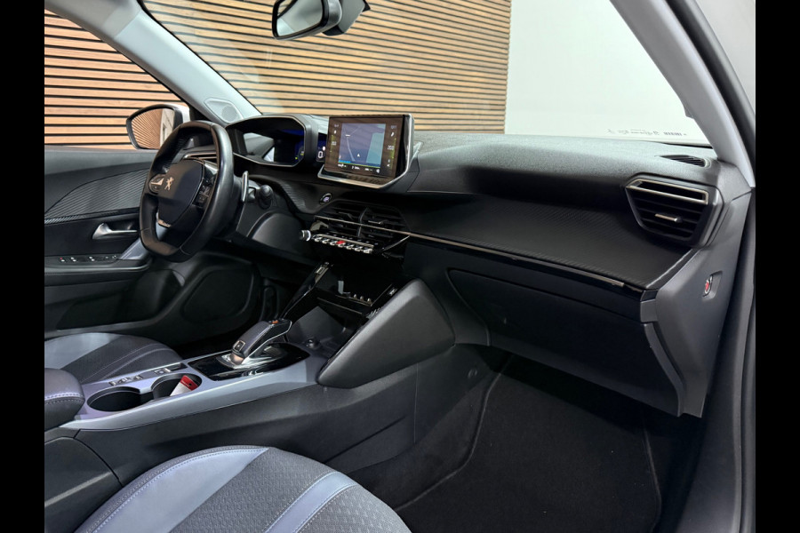 Peugeot 2008 1.2 PureTech Blue Lease Allure Automaat | Trekhaak | Carplay