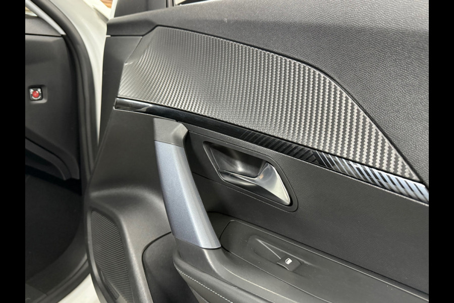 Peugeot 2008 1.2 PureTech Blue Lease Allure Automaat | Trekhaak | Carplay