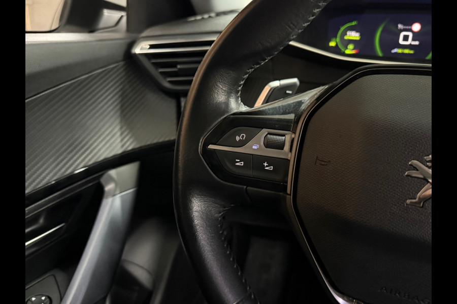 Peugeot 2008 1.2 PureTech Blue Lease Allure Automaat | Trekhaak | Carplay