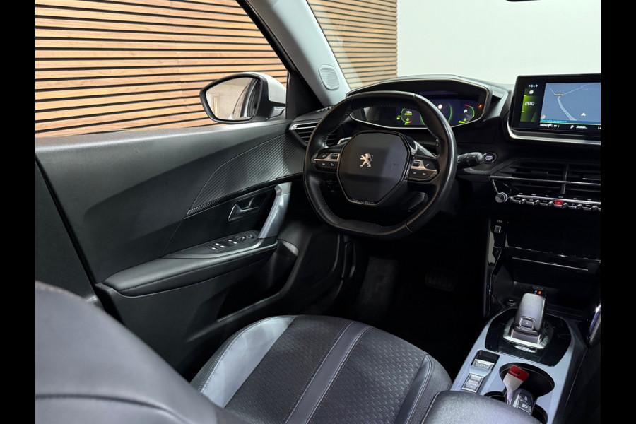 Peugeot 2008 1.2 PureTech Blue Lease Allure Automaat | Trekhaak | Carplay