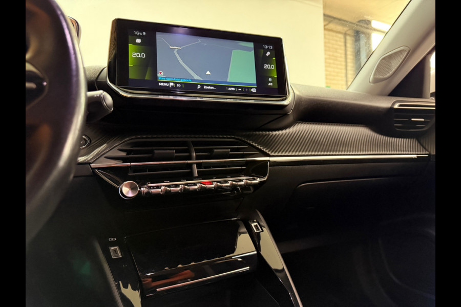 Peugeot 2008 1.2 PureTech Blue Lease Allure Automaat | Trekhaak | Carplay