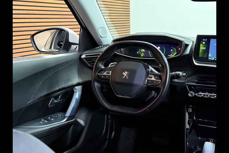 Peugeot 2008 1.2 PureTech Blue Lease Allure Automaat | Trekhaak | Carplay