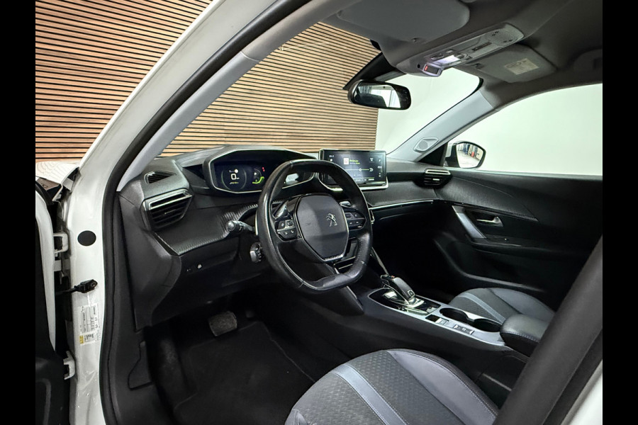 Peugeot 2008 1.2 PureTech Blue Lease Allure Automaat | Trekhaak | Carplay