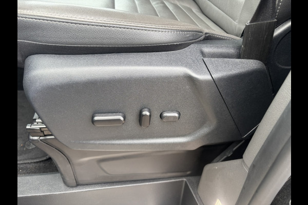 Ford Tourneo Custom Titanium Automaat limited 9 PERSOONS 320 2.0 TDCI L2H1