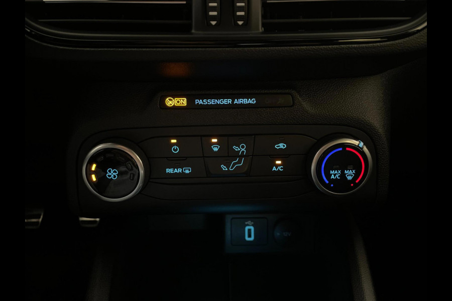 Ford Focus 1.0 EcoBoost ST Line Business AIRCO NAVI BLUETOOTH APPLE CARPLAY ELEK RAMEN CENT VERG VELGEN ZEER NETTE AUTO