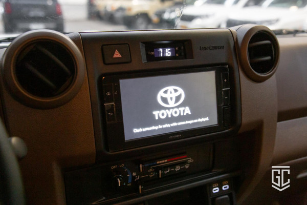 Toyota Land Cruiser GRJ76 E