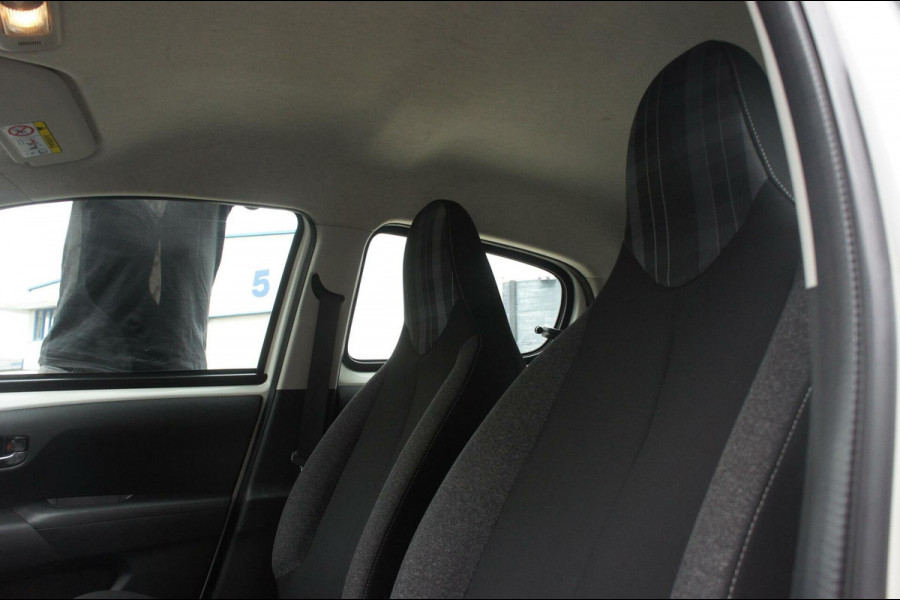 Peugeot 108 1.0 e-VTi 72pk Automaat Clima|Camera|CarPlay|Velgen