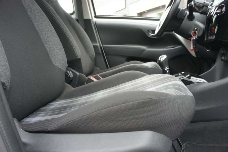 Peugeot 108 1.0 e-VTi 72pk Automaat Clima|Camera|CarPlay|Velgen