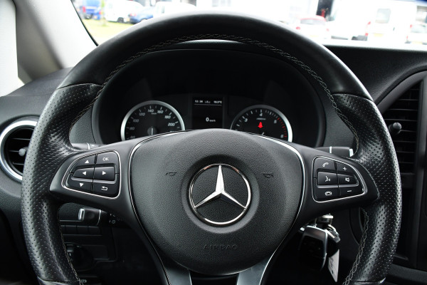 Mercedes-Benz Vito 119 CDI L2 AMG Edition Camera, Cruise, Carplay, LED, 190PK, Automaat, Trekhaak, Sensoren, Stoelverwarming, Uniek!