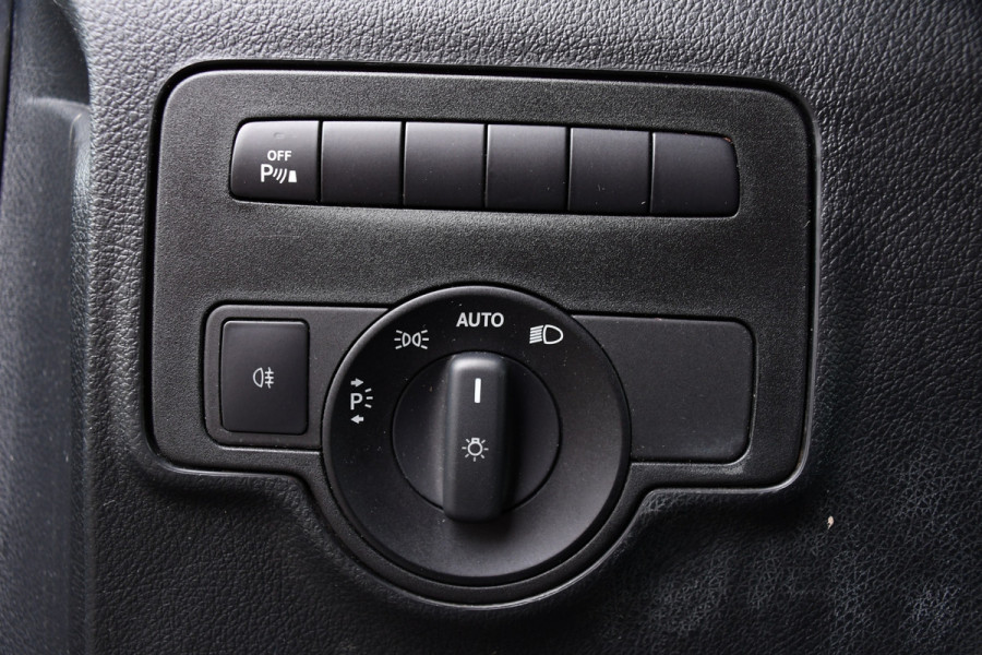 Mercedes-Benz Vito 119 CDI L2 AMG Edition Camera, Cruise, Carplay, LED, 190PK, Automaat, Trekhaak, Sensoren, Stoelverwarming, Uniek!