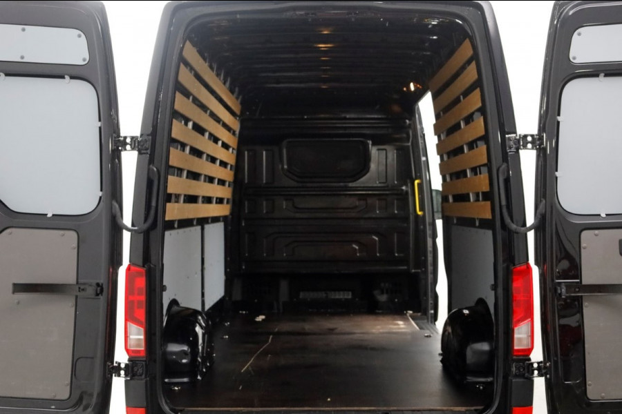 Volkswagen Crafter 35 2.0 TDI 177pk DSG-Automaat L4H3 (L3H2) Highline LED/ACC/Camera 10-2022
