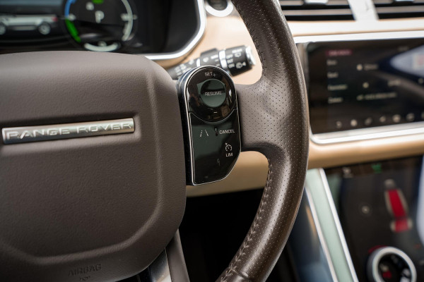 Land Rover Range Rover Sport 2.0 P400e HSE Dynamic SVR Panoramadak Matrix LED Meridian DAB+ Keyless 360Cam 23''LM
