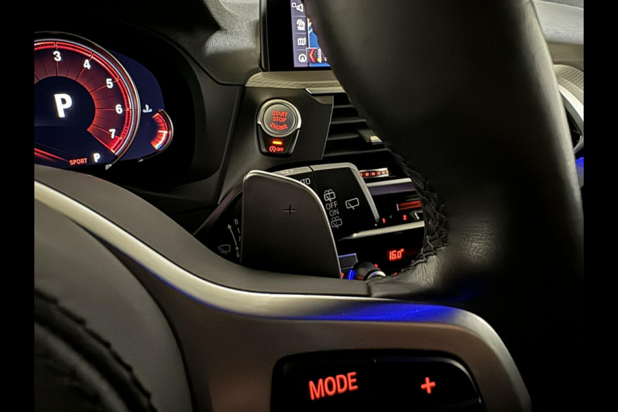 BMW X3 xDrive20i M Sport Black Edition Pano HUD Sfeer NAP