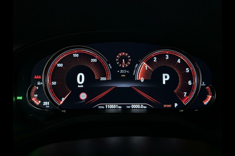 BMW X3 xDrive20i M Sport Black Edition Pano HUD Sfeer NAP