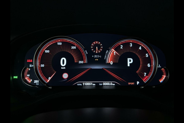BMW X3 xDrive20i M Sport Black Edition Pano HUD Sfeer NAP