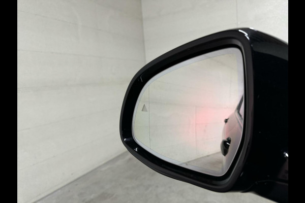 BMW X3 xDrive20i M Sport Black Edition Pano HUD Sfeer NAP