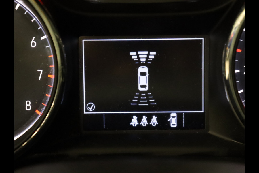 Opel Astra Sports Tourer 1.2 Design & Tech [CAMERA, PARKEERSENSOR V+A, DODE HOEK DETECTIE, BLUETOOTH, CLIMATE, CRUISE, NIEUWSTAAT]