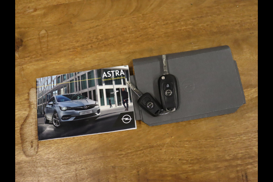 Opel Astra Sports Tourer 1.2 Design & Tech [CAMERA, PARKEERSENSOR V+A, DODE HOEK DETECTIE, BLUETOOTH, CLIMATE, CRUISE, NIEUWSTAAT]