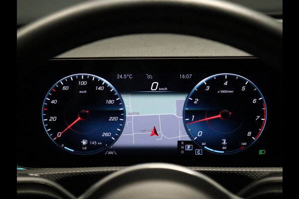 Mercedes-Benz A-Klasse 180 Business Solution Luxury Line [CAMERA, APPLE CARPLAY, ANDROID, VOL LEDER, STOELVERWARMING, CRUISE, CLIMATE, NIEUWSTAAT]