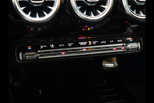 Mercedes-Benz A-Klasse 180 Business Solution Luxury Line [CAMERA, APPLE CARPLAY, ANDROID, VOL LEDER, STOELVERWARMING, CRUISE, CLIMATE, NIEUWSTAAT]
