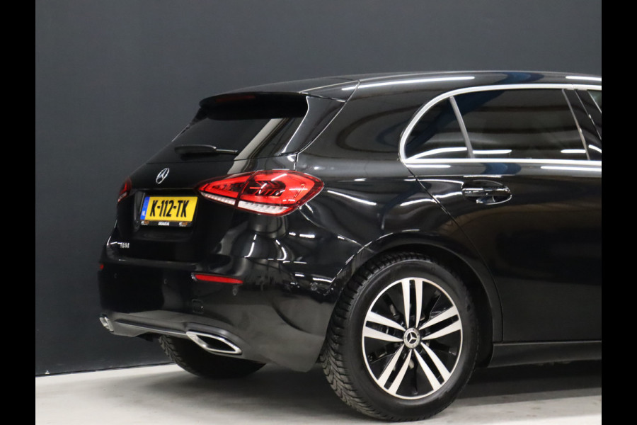 Mercedes-Benz A-Klasse 180 Business Solution Luxury Line [CAMERA, APPLE CARPLAY, ANDROID, VOL LEDER, STOELVERWARMING, CRUISE, CLIMATE, NIEUWSTAAT]