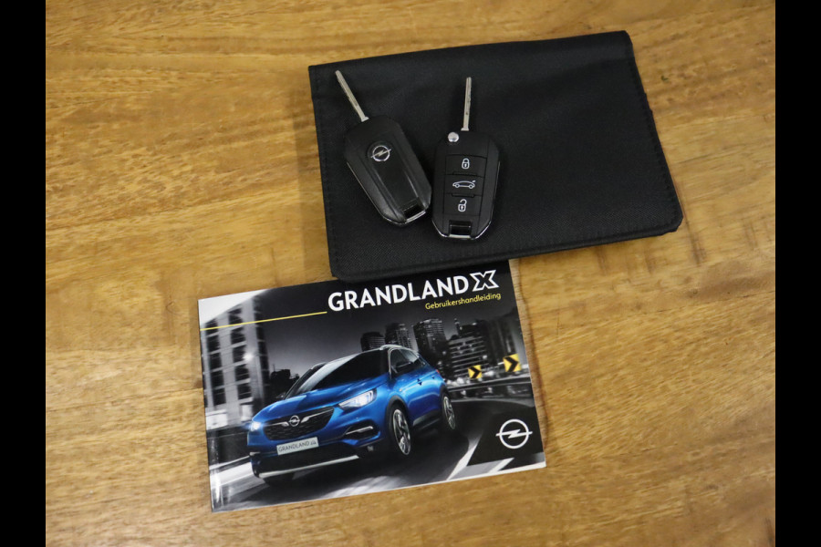 Opel Grandland X 1.2 Turbo Business Edition [APPLE CARPLAY, ANDROID, PARKEERSENSOREN V+A, NAVIGATIE, CRUISE, AIRCO, NIEUWSTAAT]