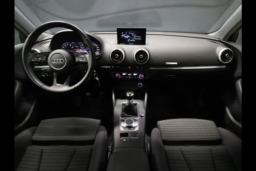 Audi A3 Limousine 30 TFSI Advance Sport *WEEKAANBIEDING* [VIRTUAL COCKPIT, SPORTSTOELEN, PDC ACHTER, NAVIGATIE, CRUISE CONTROL, CLIMATE CONTROL, NIEUWSTAAT]